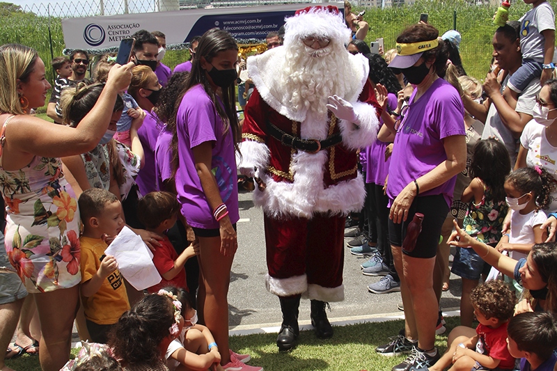 Chegada do Papai Noel no Centro Metropolitano