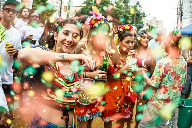 8 dicas para curtir o carnaval com saúde e sem peso na consciência